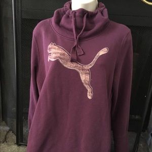 Women’s Puma pullover Purple Sweater Size Large